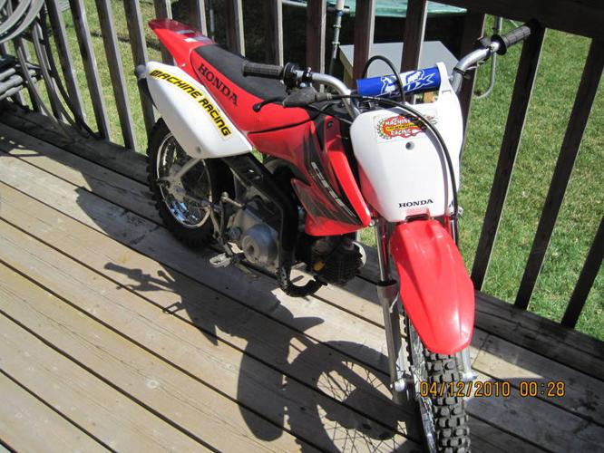 2004 Honda CRF - MINT CONDITION - LOW HOURS