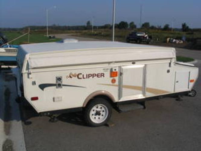 2006 COACHMAN CLIPPER CAMPER FOR SALE