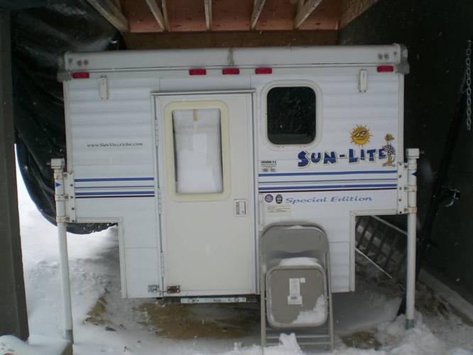 2007 Sunlite Eagle Truck Camper Deluxe (pop-up light weight) for sale 1999 Sun Lite Truck Camper Weight