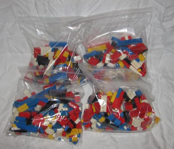 4 Pounds Lego $50 - Basic Shapes, Basic Bricks for Building
