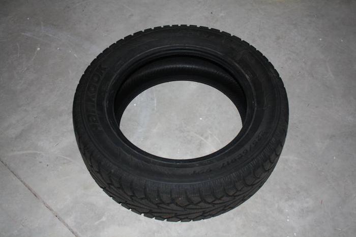4 Winter Tires - Hankook I'Pike W409 - 225/60/17 99T