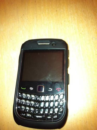 Blackberry Curve 3G 9300 - Unlocked!