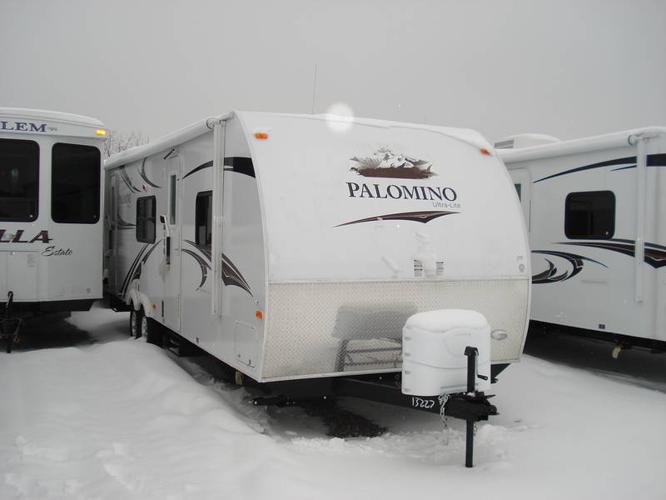 BLOWOUT SPECIAL- 2011 PALOMINO T-26FBS - MAKE AN OFFER!