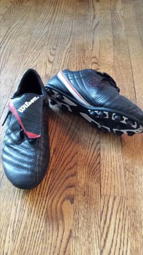 Boys outdoor soccer cleats