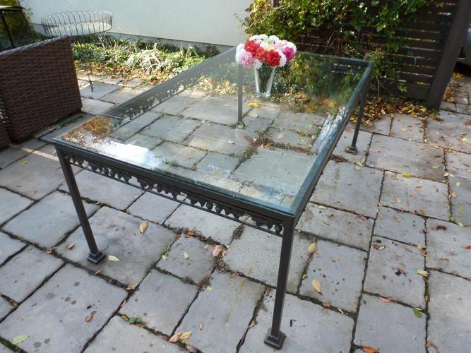 Deboer's Wrought Iron Glass Dining table