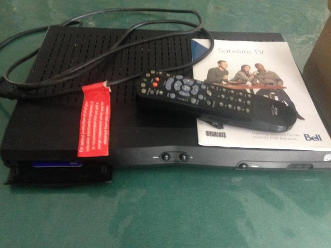Digital Television Receiver-REDUCED FOR QUICK SALE