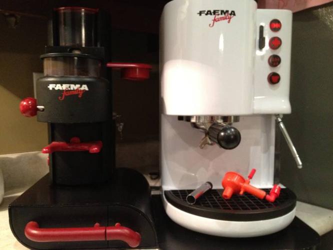Faema Family Expreso and Grinder for sale in Markham, Ontario - Ads in