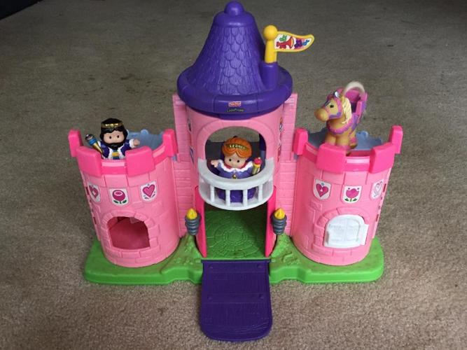 Fisher-Price little people castle