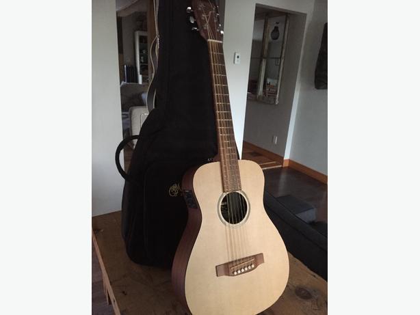 Martin Travel guitar LXME with fishman pick up