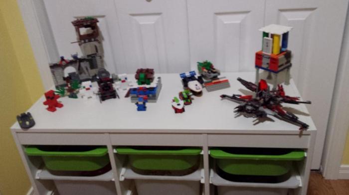Mega Bloks/Lego Table & Pieces PLUS BONUS Step 2 Desk