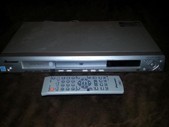 Pioneer DVD Player (DV-280)