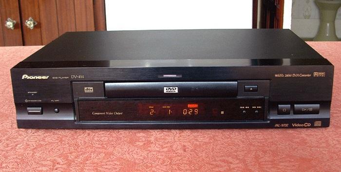 Pioneer DVD Player - High End