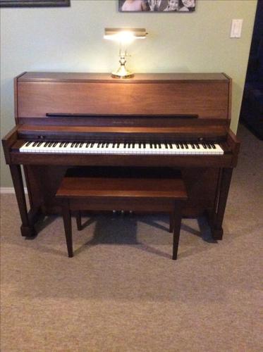Upright Sherlock Manning piano