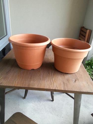 Various planters