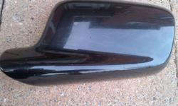 YOU ARE PURCHASING A LIKE NEW 2006 BMW OEM 7 SERIES 750 Li LEFT SIDE DOOR MIRROR BLACK SHELL BACK COVER IN VERY GOOD CONDITION.
MINOR WEAR
WILL FIT ALL BMW 7 SERIES FROM 2002-2008
735, 745, 750, 760
THANK YOU.