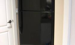 18 CU FT KENMORE
BLACK FRIDGE/FREEZER
Only 2 years old and looks brand new, this Kenmore Fridge (freezer on top) is in excellent condition. 
Reason for selling:  Moving to Mainland and don't want to take it.
Fairwinds, Nanoose Bay location
Call Pam or