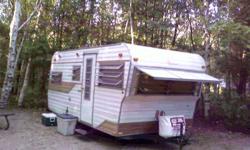18' Sunset Travel Trailer
In good condition
Sleeps 6 (4 Adults, 2 Children)
Has lots of storage space
Comes with 2 propane tanks and spare tire
Has fridge, stove, sink, and washroom with portable toilet all in working condition
Has new double water system