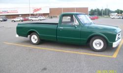 Long box
305, 700 R4
Stripped to bare metal and repainted 1967 commercial green
Runs and Drives great
Call 519-326-9566