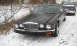1978 Jaguar XJ6
V12 fuel injection
needs TLC but overall is good:
no bumps in the body and very little rust underneath
good registration, very good engine, transmission and brakes
asking $700
(250)485-3560