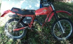 1980 honda 200 parts bike or needs piston and valve. 250 547 0206.