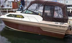 Very clean boat for sale, it's a home away from home.
Why wait for summer to start looking, this is the best time to buy... Storage is paid, 
Please  Call or e-mail for more info