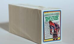 This is a 1990-91 O-Pee-Chee Hockey 528 card set. The set is loaded with stars including Wayne Gretzky, Patrick Roy, Joe Sakic, Mario Lemieux, Steve Yzerman and Brett Hull. The set also includes the following rookie cards Jeremy Roenick, Mark Recchi, Mike