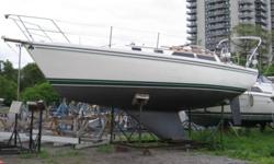 1992 Catalina 30
25xp 3 cylinder diesel - 400hrs (original)
Tall Rig / Fin Keel
DRS (never used) / 2 head sails / Main with reef points
Single line reefing
All lines led aft to cockpit
35lbs Bruce 5/8 chain and rode
Large Anchor Locker
Cockpit cushions