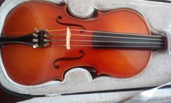 Beautiful sound perfect condition. Comes with case. This violin is a nice quality violin for the price especially when the child is just starting out. Please consider it for your child.