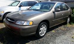 Make
Nissan
Colour
Brown
Trans
Automatic
WILSON MOTOR WORKS is selling a 1998 Nissan Altima sedan.
Brown.
2 door, automatic, fully loaded.
Drives great.
Call WILSON MOTOR WORKS at 250-589-4001 for more information, or stop by our shop at 783 Fairview Rd.