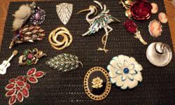 1 big lot of vintage jewelry all stamped with good name brands
some of my items are rare and are hard to find
if your looking to buy some vintage jewelry I'm sure you have questions
money or I would Trade ?