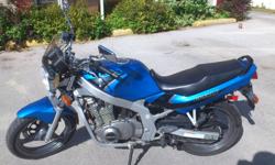 I am selling my 2000 Suzuki GS500E. I love this bike, but I have to sell it as I am moving across the country.
This bike is excellent for beginners, but suitable for experienced riders too. Great on gas, cheap insurance.... very responsive. Bike comes