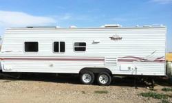 2000 terry by fleetwood. 27' bunk model, has 2 30lb propane tanks, solar panel, sleeps eight, has cd/radio with roof mounted speakers. Main bed raises up for lots of extra storage, as well as flow through storage on the front of the trailer and more