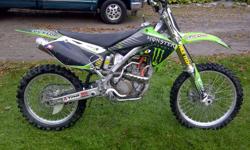 04' Kawasaki KX 250F for sale or trade for a certified and e-tested standard car, must be standard.
The bike has been freshly rebuilt and has new front and rear wheel bearings/tires/sprockets, aftermarket Race Tech suspension (stock too), new Pro Circuit