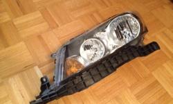 Left side headlight for 08-10 accord with headlight bracket and bulbs.
OEM light.
Dealers price excluding bracket $250
Im asking 135 cash
Used but in mint condition.
647 278 9909 - bobby
This ad was posted with the Kijiji Classifieds app.