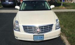 Make
Cadillac
Model
DTS
Year
2007
Colour
White
kms
52278
For sale by owner is a beautiful bright white 2008 Cadillac DTS. This luxury sedan has only 58,000 km! It has been exceptionally well maintained and servicing and maintenance are all up to date.