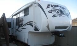 Excellent Condition 37Ft FifthWheel. Very Nice layout. Four Slides. Electric Everything. King Size Bed and lots of storage. Check out the link for the specs on this trailer. http://www.rvguide.com/specs/keystone/fifth-wheel/2009/everest/345s.html
 
Call