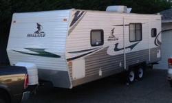 2009 Mallard 23RKS Travel Trailer. Has dinette slideout. Excellent condition, hardly used. Call cell 250 886 9465 to inquire to view