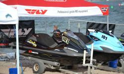 Here is a chance to own one of the best Yamaha FZR`s built by Phil Farthing for Yamaha factory racer Dustin Farthing , this race boat was a back up for this years world champion Amy Green who has 4 xWorld Titles and 14xNational titles. Only has less then