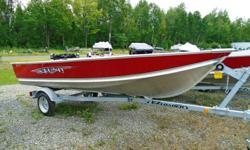 "Leave your worries on shore." The WC is a solid boat with genuine Lund construction for reliable performance that lasts and lasts.
WC 14
Length: 14'6"
Beam: 69"
Transom: 20"
OB Rating: 25 HP
15" transom available on an ordered boat
Beat the exchange,