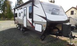 Lots of storage and space in this Starcraft AR One MAXX 21 FB! This unit is equipped with a queen bed as well as a dinette and sofa that both convert for more sleeping space, as well as a bathroom with shower. The kitchen features all the amenities like a