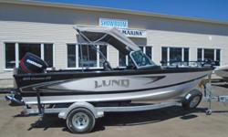 2018 Lund 1875 Crossover XS - LF726
Price includes all standard features plus:
Evinrude E150DGX ETEC w/ Stainless Prop
Hydraulic Tilt Steering
Port & Starboard Pilot's Chairs
Ski Pole, Bow Cushions
4 Speaker Stereo, Bow Deck Extension
Complete Sport Top