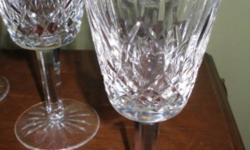 5 Waterford crystal glasses
Linsmore pattern
Good condition, no chips
2 at 2 5/8" diameter X 5 5/8" height
3 at 3" diameter X 5 7/8" height
Waterford marking on base