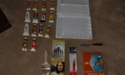 As seen in photos:
 
24 fine soft pastels set (partially used)
12 assorted size brushes
mixing tray
palette knife
90ml Titanium White (x2)
90ml Hooker's Green
60ml Sap Green
60ml Cadmium Red Medium
60ml Paynes Gray
60ml Yellow Ochre
60ml Raw Sienna
60ml