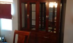 dining room table , 6 chairs and buffet with glass hutch (lighting)
free for the taking. bought new one so has to go....
In Arnprior