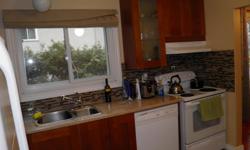 Pets
No
Smoking
No
ASAP, Merivale Road and Meadowlands, unfurnished one bedroom available in spacious two bedroom suite in lower level of quiet residential home.
You would be sharing a full bath and large living room with one other person;
Also share