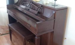 Baldwin Piano for sale (apartment size).
Just had it tuned (March 2016).
Asking: $1500
Please contact us: (250) 580-3376