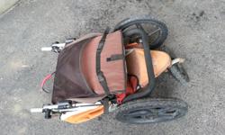 Selling one beat up old Bob Revolution stroller. It may not look very pretty, but it gets the job done. There's rust and sun-fading, but it could be cleaned up if you are looking for a DIY project.
Five point harness, swivel front, easy fold, canopy,