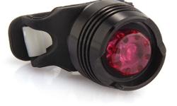 Bicycle Bike Safety LED Light - Red
- powered by 2 x CR2032 battery (batteries included)
- 3x3x3 cm
- brand new in package
- $10 firm
PRODUCT FEATURES:
- Multifunction mounting: rear warning light
- 3 Modes Setting: steady, flash, off
- Water resistant
-