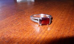January birth stone ring, Size: 8, asking $50
lisa-herbalife@hotmail.com