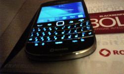 BRAND NEW IN BOX BLACKBERRY BOLD 9900,
BLACK, UNLOCKED ALL THE STUFF AND BOX.THIS PHONE IS ORIGINALLY FROM ROGERS.  
 
THANK U FOR VISITING MY POST.
 
Any Question  Call or text:           AFALLA